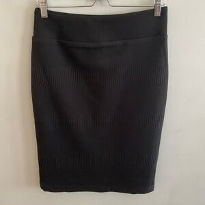 Soho Black Textured Pencil Skirt